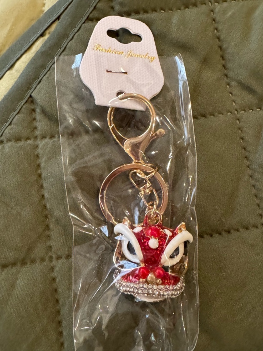 Fashion Jewelry Red and White Dragon Key & Card Holder with Gold Hardware
